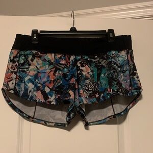 lululemon athletica Abstract Pattern Athletic Shorts